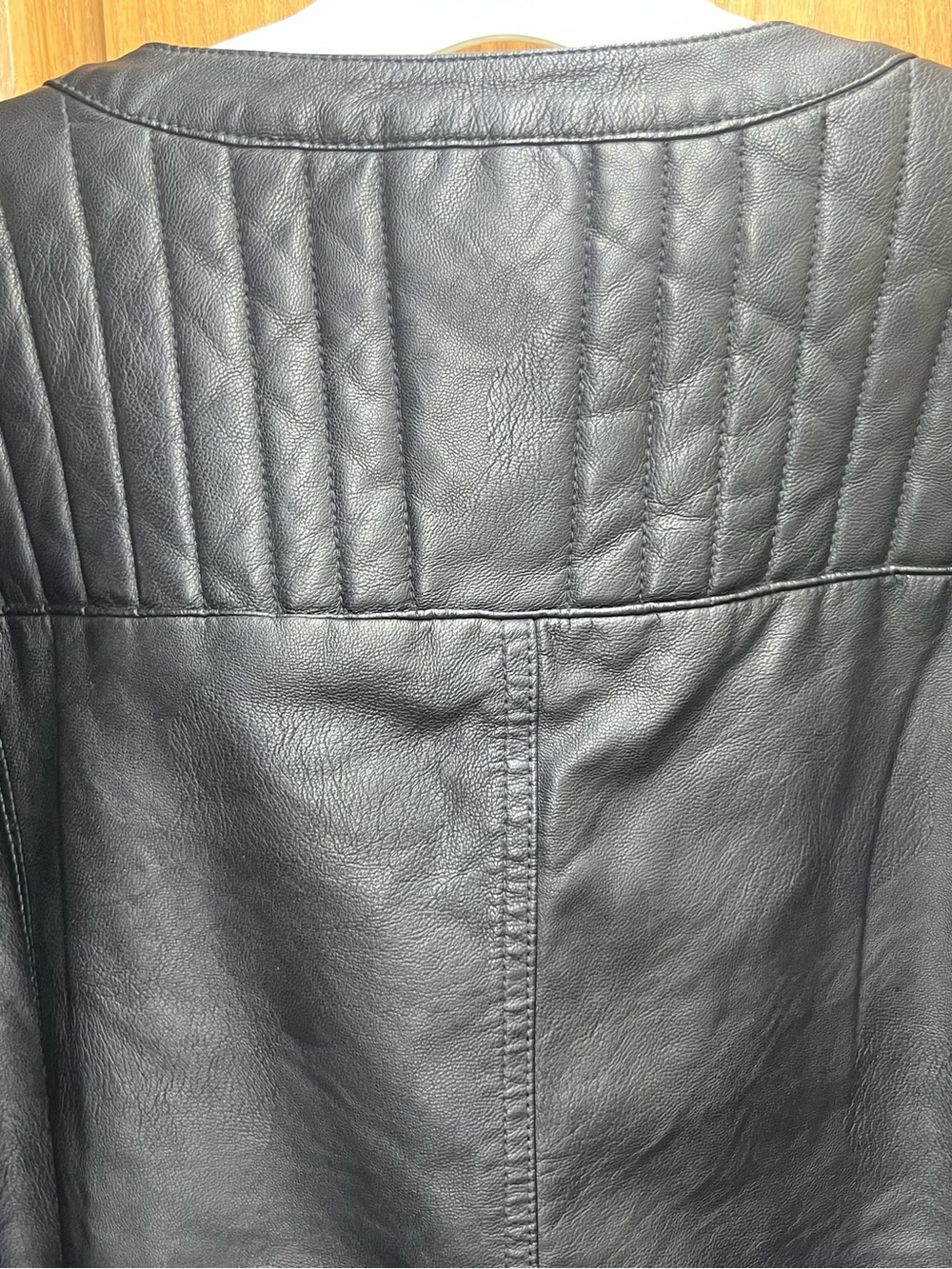 Olivia Miller Black Faux Leather Quilted Shoulder Moto Jacket 3X - Picture 14 of 16